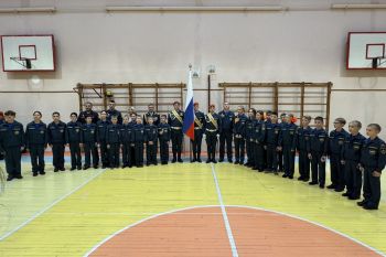 Личный состав института принял участие в церемонии вручения погон кадетам Личный состав института принял участие в церемонии вручения погон кадетам