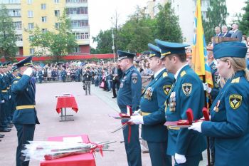 83-й выпуск специалистов в институте – пополнение рядов МЧС России