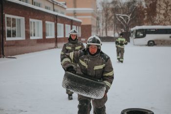 Сегодня в институте курсанты второго курса активно заряжаются энергией и настраиваются на продуктивную работу