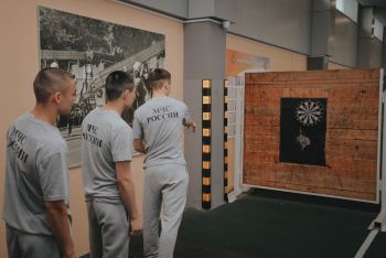 Курсанты института выбирают активный январь