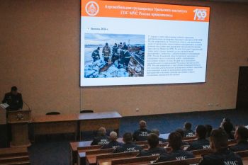 Младший начальствующий состав института посетил первое занятие по служебно-боевой подготовке в новом 2026 году