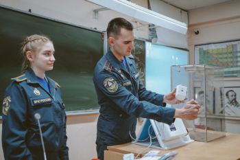 Преподаватели кафедры АСПЗ провели для кадетов увлекательный урок по пожарной безопасности Преподаватели кафедры АСПЗ провели для кадетов увлекательный урок по пожарной безопасности