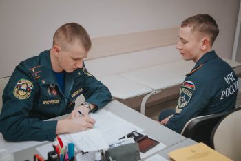 С новыми силами курсанты 2 курса Уральского института ГПС МЧС России вернулись к учебе после зимних каникул С новыми силами курсанты 2 курса Уральского института ГПС МЧС России вернулись к учебе после зимних каникул
