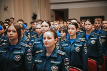 "Наши таланты": Праздник творчества в Уральском институте ГПС МЧС России  