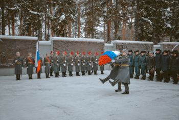 Личный состав института принял участие в памятной церемонии Личный состав института принял участие в памятной церемонии