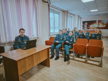 Личный состав института провел практическое занятие совместно с ФГКУ «Специальное управление ФПС № 49 МЧС России»