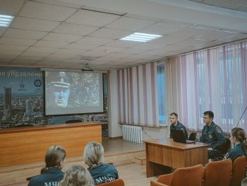 Личный состав института провел практическое занятие совместно с ФГКУ «Специальное управление ФПС № 49 МЧС России»