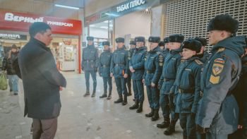 Курсанты института приняли участие в выездном учебном занятии на базе торгового центра GoodMart.