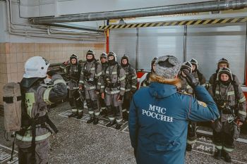 На кафедре Пожаротушения и аварийно-спасательных работ прошли практические занятия