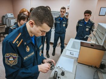 Курсанты и студенты приняли участие в научном семинаре Курсанты и студенты приняли участие в научном семинаре