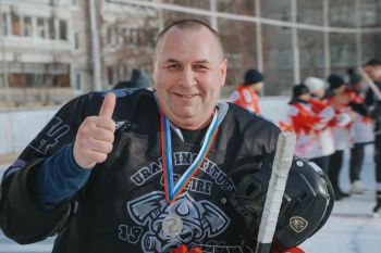 Хоккейный турнир в честь 37-й годовщины вывода войск из Афганистана прошел в Екатеринбурге