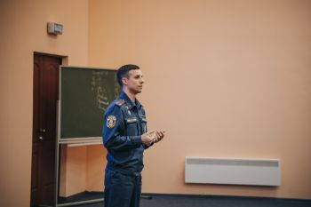 Выпускников ознакомили с мобильным приложением «Инспектор» Выпускников ознакомили с мобильным приложением «Инспектор»