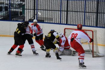 Студенты института — победители областного этапа «Золотой шайбы»