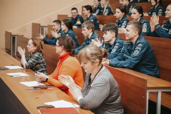 В институте прошел Конкурс литературного творчества, посвященный Дню защитника Отечества.