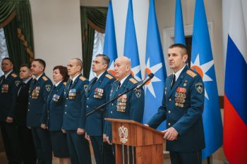 Торжественное построение в честь Дня защитника Отечества