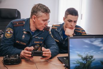 В институте состоялся выпуск операторов беспилотных авиационных систем