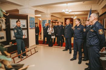 В Уральском институте ГПС МЧС России обсудили актуальные вопросы защиты населенных пунктов от ландшафтных пожаров