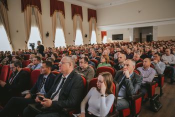 В Уральском институте ГПС МЧС России обсудили актуальные вопросы защиты населенных пунктов от ландшафтных пожаров