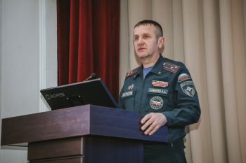 Личный состав института приступил к подготовке к Параду Победы