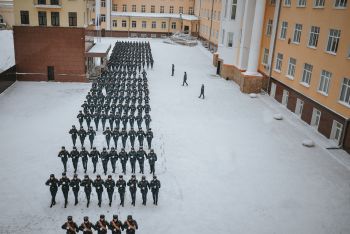 Личный состав института приступил к подготовке к Параду Победы