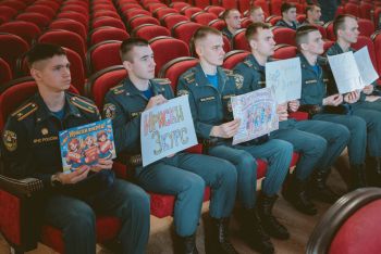 В Уральском институте ГПС МЧС России продолжаются праздничные мероприятия, посвященные Международному женскому дню