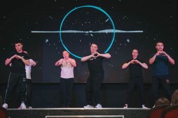 В Международный женский день в Уральском институте МЧС России прошел праздничный концерт для прекрасной половины курсантов