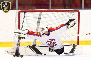 Дмитрий Осинцев: путь от первого шага на льду до вершин хоккейного мастерства Дмитрий Осинцев: путь от первого шага на льду до вершин хоккейного мастерства