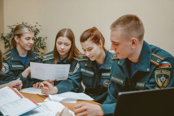 Обучающиеся Уральского института ГПС МЧС России приняли участие в Международной интеллектуальной исторической игре "1418"