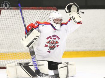 «Только „Мечта“ важнее победы»: как хоккейная команда «Огненный щит» взяла бронзу в Ночной хоккейной лиге