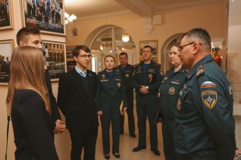 В Уральском институте ГПС МЧС России обсудили взаимодействие с Молодёжным парламентом Свердловской области В Уральском институте ГПС МЧС России обсудили взаимодействие с Молодёжным парламентом Свердловской области