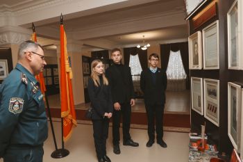 В Уральском институте ГПС МЧС России обсудили взаимодействие с Молодёжным парламентом Свердловской области В Уральском институте ГПС МЧС России обсудили взаимодействие с Молодёжным парламентом Свердловской области