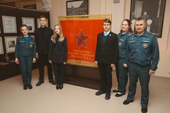 В Уральском институте ГПС МЧС России обсудили взаимодействие с Молодёжным парламентом Свердловской области В Уральском институте ГПС МЧС России обсудили взаимодействие с Молодёжным парламентом Свердловской области