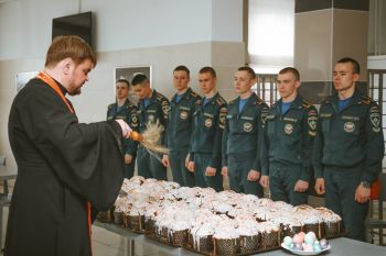 «Пасха в институте: благословение в день великого праздника» «Пасха в институте: благословение в день великого праздника»