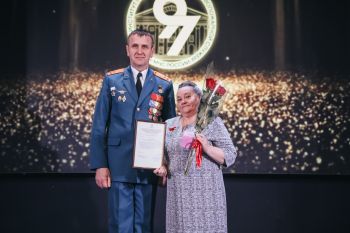 Творческое продолжение праздника: концерт объединил коллектив и гостей Уральского института ГПС МЧС России