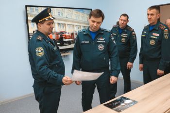 Руководство МЧС России посетило Уральский институт ГПС МЧС России в честь 97‑летия учебного заведения