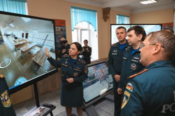 Руководство МЧС России посетило Уральский институт ГПС МЧС России в честь 97‑летия учебного заведения
