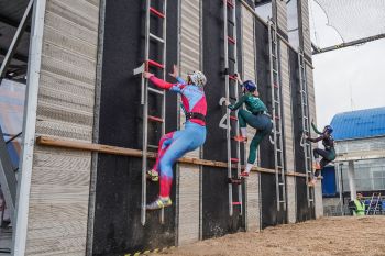 Команда института завоевала «Кубок Победы» по пожарно-спасательному спорту