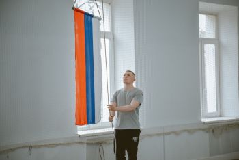 Стальной характер: итоги соревнований по армрестлингу