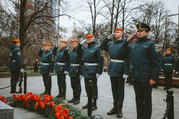 В Екатеринбурге личный состав нашего института принял участие в памятном мероприятии, посвященном 40-летию со дня катастрофы на Чернобыльской АЭС