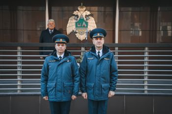 Торжественное построение в Уральском институте ГПС МЧС России в честь Дня пожарной охраны России