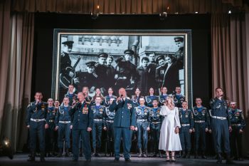 Торжественный концерт ко Дню пожарной охраны прошел в Уральском институте ГПС МЧС России