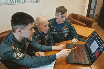 Курсанты Уральского института ГПС МЧС представили инновационные разработки для цифровизации спасательных служб