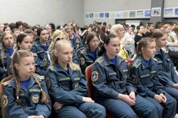 Курсанты института провели тематические занятия для кадетских классов