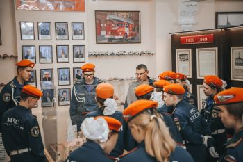 Кадеты посетили институт Кадеты посетили институт