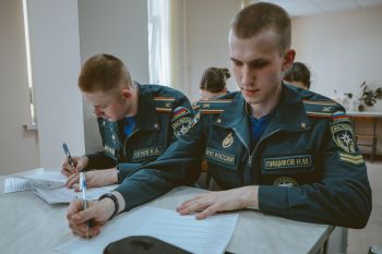 Олимпиада по Экологии проведена на кафедре химии и процессов горения Олимпиада по Экологии проведена на кафедре химии и процессов горения