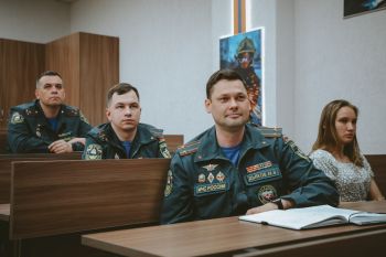 На кафедре пожаротушения и аварийно-спасательных работ прошел научный круглый стол "Инновации в пожаротушении" На кафедре пожаротушения и аварийно-спасательных работ прошел научный круглый стол "Инновации в пожаротушении"