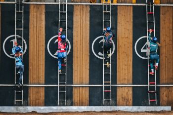 Спортсмены института успешно выступают на Всероссийских соревнованиях по пожарно-спасательному спорту