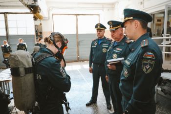 Проверка знаний перед новым этапом жизни: выпускники Уральского института ГПС МЧС России сдают государственный экзамен