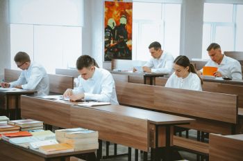 Выпускники Уральского института ГПС МЧС России — успешно сдали государственный экзамен!