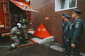 Выпускники Уральского института ГПС МЧС России — успешно сдали государственный экзамен!